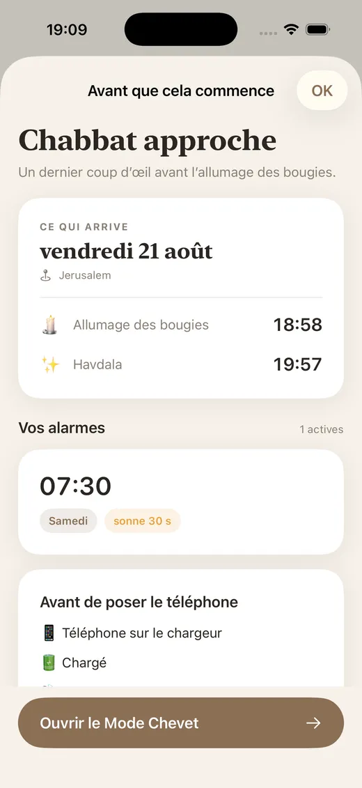 Écran de rappel de ShabbatRise listant les alarmes réglées avant l’entrée de Chabbat (application en français)